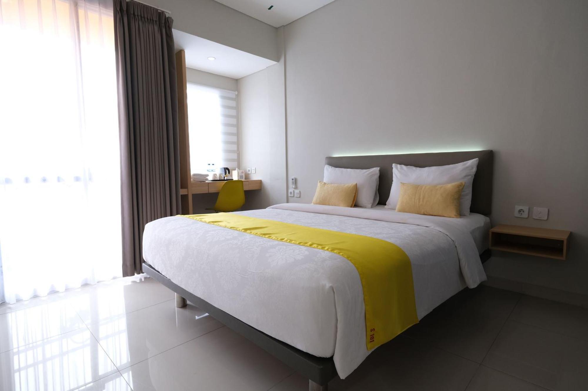 S101 Hotels Семаранг Экстерьер фото